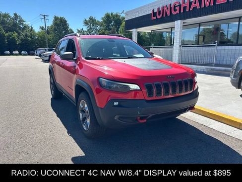 Used 2019 Jeep Cherokee Trailhawk AWD/4WD image 4