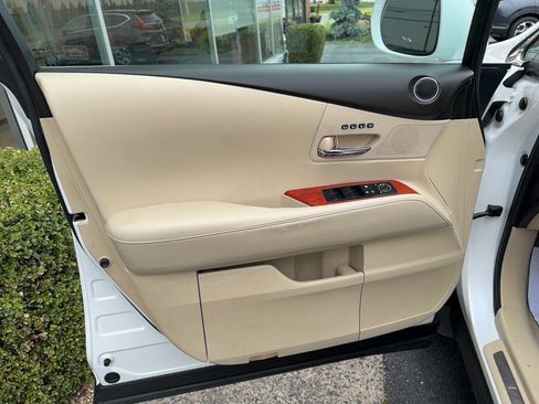 Used 2011 Lexus RX 350 AWD w/ Premium Pkg image 17