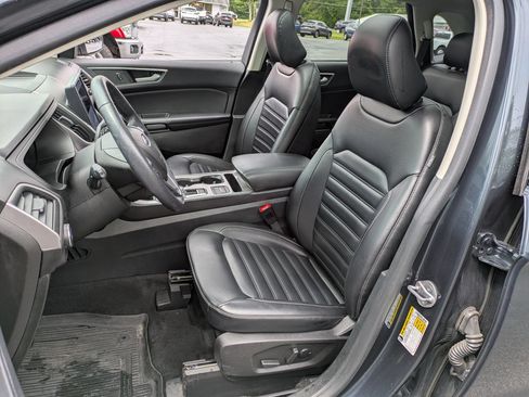 Used 2024 Ford Edge SEL w/ Convenience Package AWD/4WD image 7