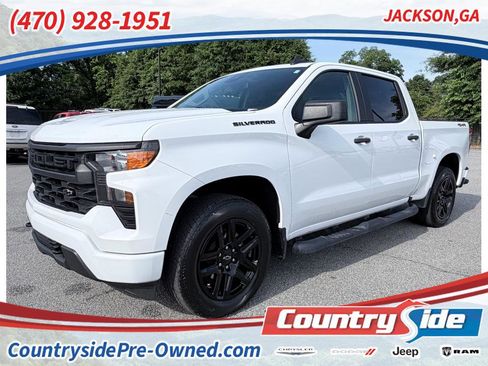 Used 2024 Chevrolet Silverado 1500 Custom w/ Turbomax Blackout Package AWD/4WD image 1