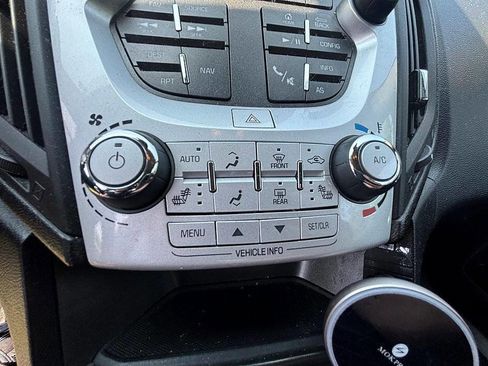 Used 2016 Chevrolet Equinox LT w/ Convenience Package image 20