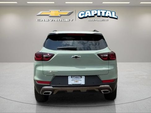 Used 2025 Chevrolet TrailBlazer ACTIV w/ Convenience Package AWD/4WD image 4