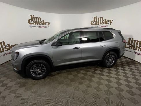 Used 2025 GMC Acadia Elevation w/ Elevation Premium Package image 6