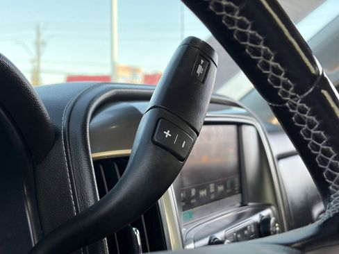 Used 2018 Chevrolet Silverado 1500 LTZ Z71 w/ Redline Edition AWD/4WD image 31