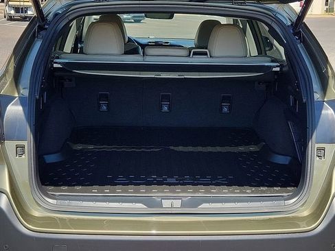 Certified 2025 Subaru Outback Limited AWD/4WD image 10
