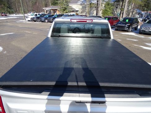 Used 2022 Chevrolet Silverado 1500 W/T image 38