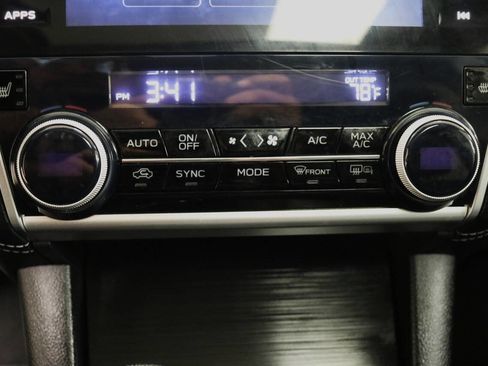 Used 2019 Subaru Outback 2.5i Limited w/ Popular Package #2 image 28