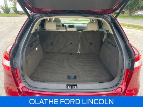 Used 2016 Lincoln MKX Reserve w/ Technology Package AWD/4WD image 31