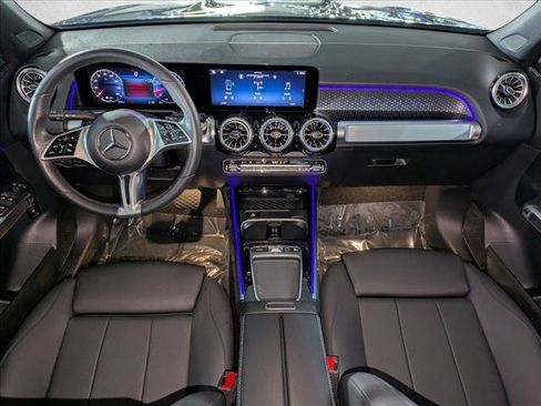 Certified 2025 Mercedes-Benz GLB 250 image 17