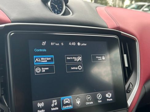 Used 2020 Maserati Ghibli RWD image 16