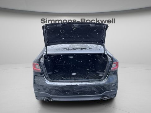 Used 2024 Subaru Legacy Sport image 10