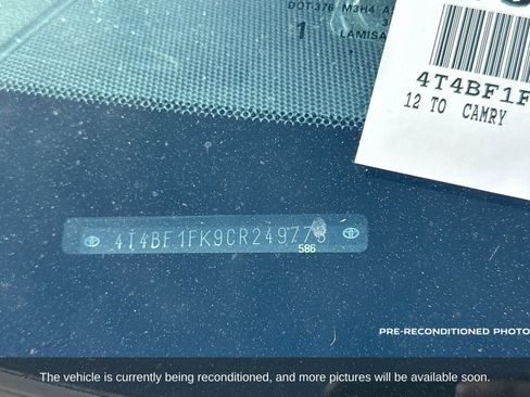 Used 2012 Toyota Camry LE image 2