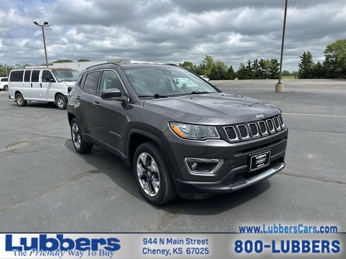 Used 2021 Jeep Compass Limited image 9