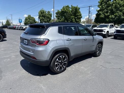 Used 2024 Jeep Compass Limited AWD/4WD image 7