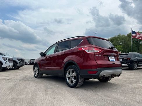 Used 2016 Ford Escape SE w/ Equipment Group 201A AWD/4WD image 8