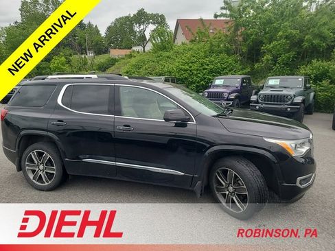 Used 2019 GMC Acadia Denali w/ Technology Package AWD/4WD image 4