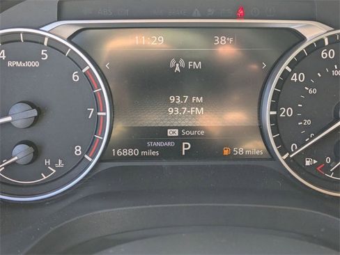 Used 2023 Nissan Rogue SL w/ SL Premium Package image 19