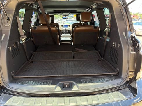 Used 2020 Nissan Armada Platinum w/ Platinum Reserve Package RWD image 43