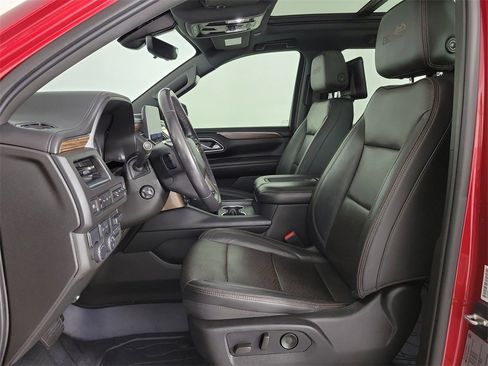 Used 2021 Chevrolet Tahoe High Country w/ Premium Package image 17