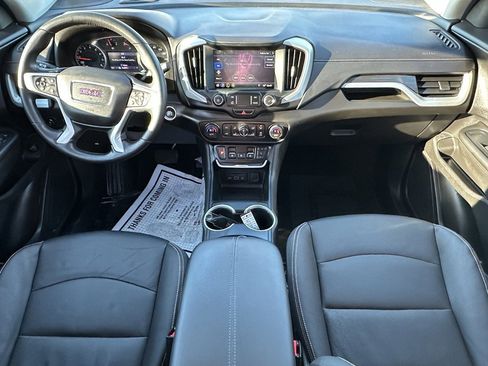 Used 2021 GMC Terrain SLT w/ Elevation Edition image 12