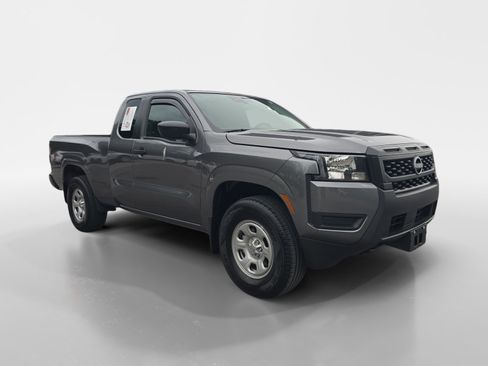 Certified 2025 Nissan Frontier S AWD/4WD image 8