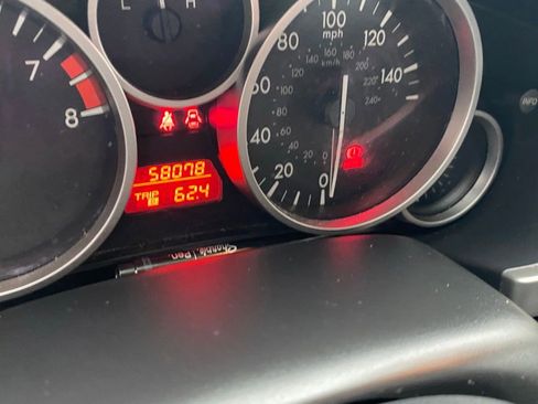 Used 2011 MAZDA MX-5 Miata Grand Touring w/ Premium Pkg image 6