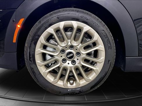 New 2026 MINI Cooper S image 13