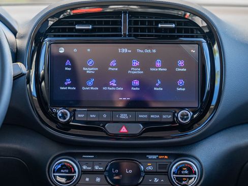 New 2025 Kia Soul S image 20