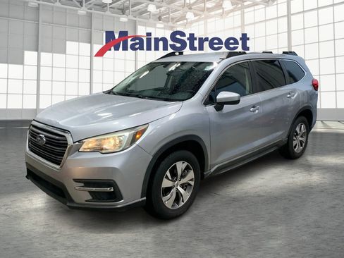 Used 2019 Subaru Ascent Premium image 1