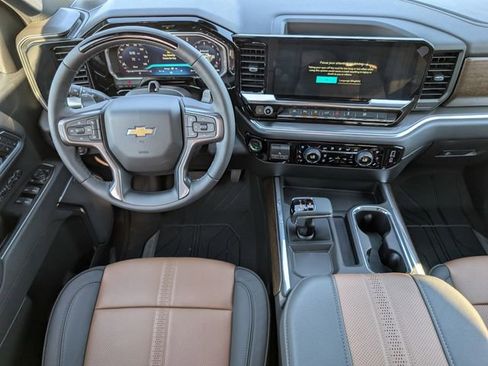 New 2026 Chevrolet Silverado 1500 High Country AWD/4WD image 6