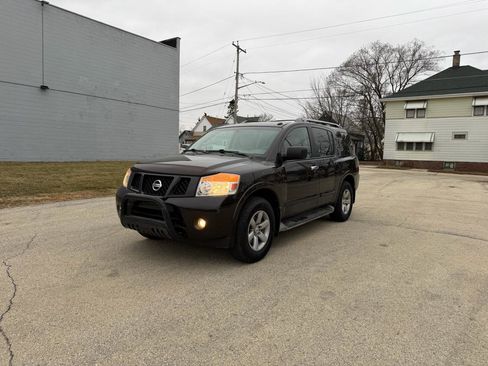 Used 2013 Nissan Armada SV image 3