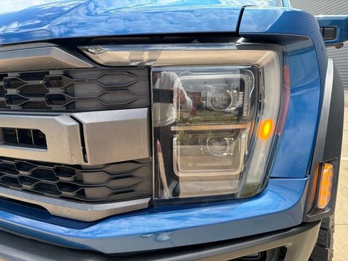 Used 2022 Ford F150 Raptor w/ Raptor 37 Performance Package AWD/4WD image 17