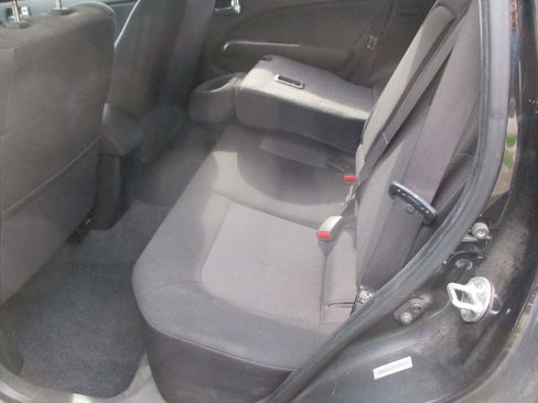 Used 2006 Mitsubishi Outlander SE FWD image 9