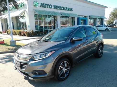 Used 2022 Honda HR-V EX image 1