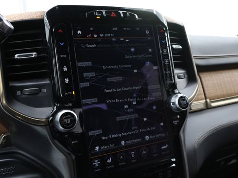 Used 2021 RAM 3500 Limited image 11