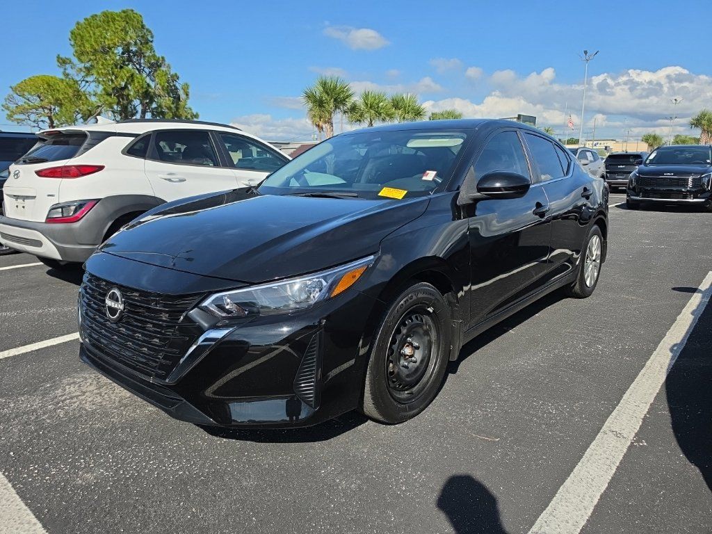 Used 2024 Nissan Sentra S FWD image 5