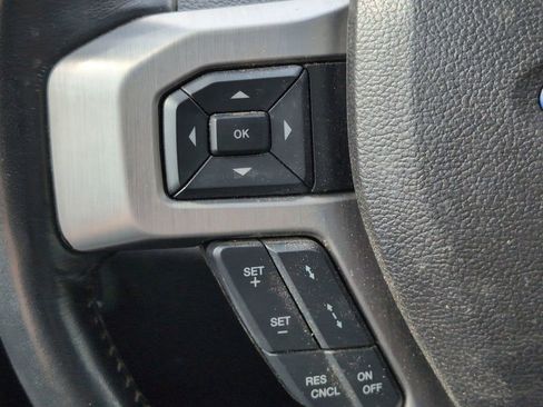 Used 2021 Ford F250 Platinum w/ FX4 Off-Road Package image 19