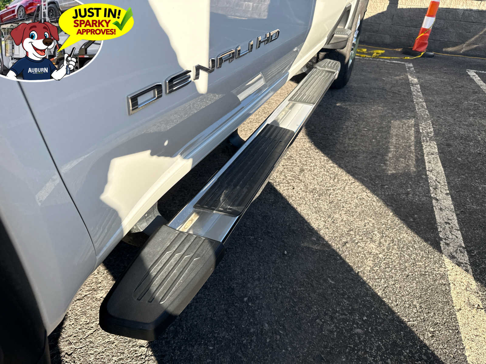 Used 2022 GMC Sierra 3500 Denali w/ Snow Plow Prep/Camper Package AWD/4WD image 3