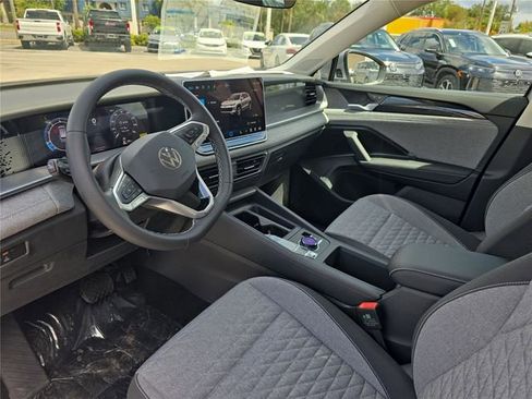 New 2025 Volkswagen Tiguan S image 14