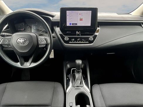 Used 2023 Toyota Corolla LE FWD image 7