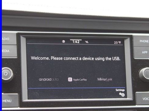 Used 2023 Volkswagen Jetta Sport image 30