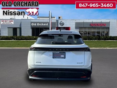Used 2024 Nissan Ariya FWD image 7