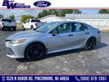 Used 2022 Toyota Camry XLE image 1