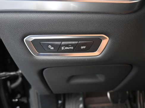 Used 2026 BMW X7 xDrive40i w/ Executive Package AWD/4WD image 12