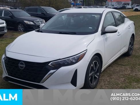 Used 2024 Nissan Sentra SV image 18