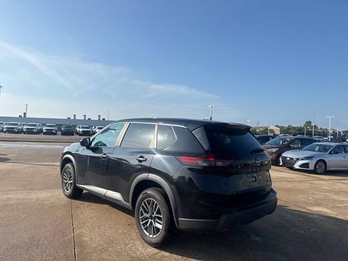 Certified 2024 Nissan Rogue S AWD/4WD image 12