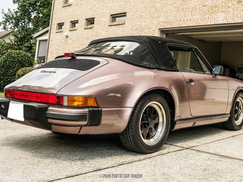 Used 1988 Porsche 911 Carrera RWD image 16