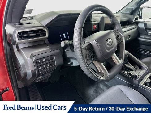 Used 2025 Toyota Tacoma TRD Off-Road w/ TRD Off Road Upgrade Package AWD/4WD image 13