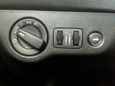 Used 2023 Dodge Challenger SXT w/ Cold Weather Group image 21