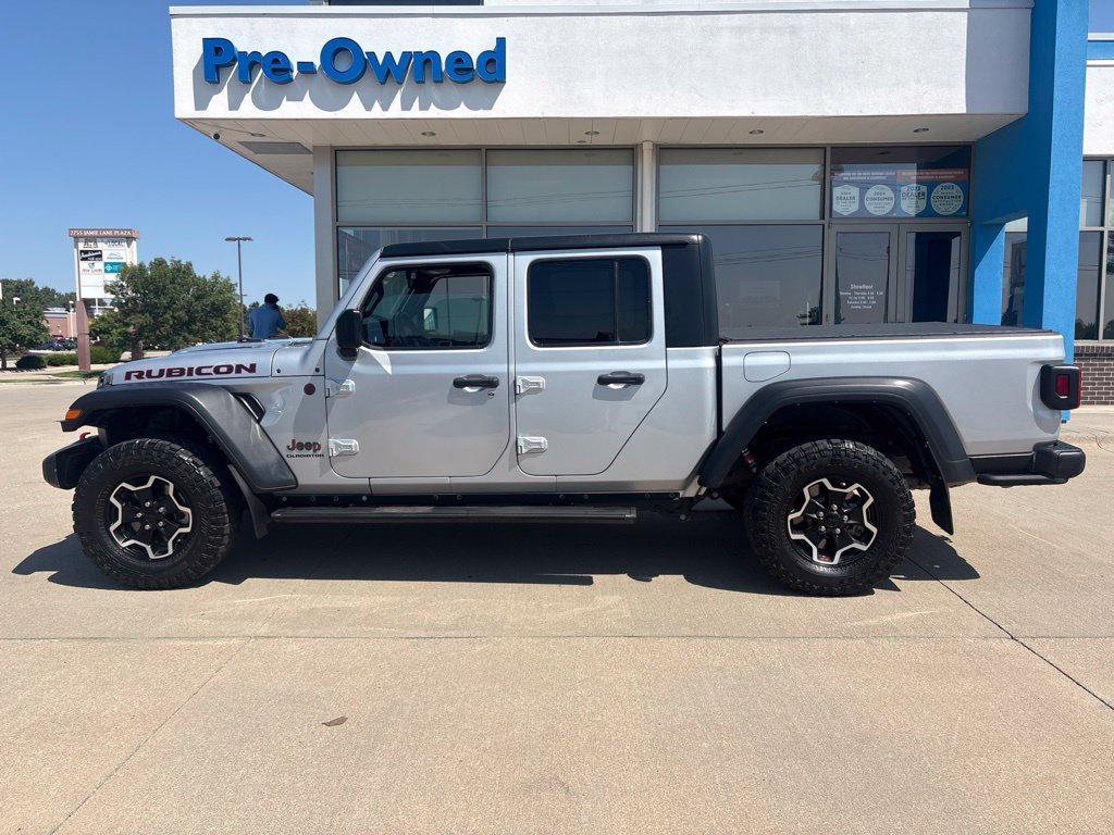 Used 2022 Jeep Gladiator Rubicon w/ Cold Weather Group AWD/4WD image 8
